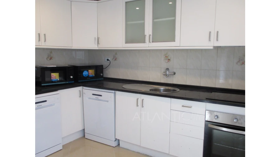 Moradia T9 para Venda em Ajuda Foto 2