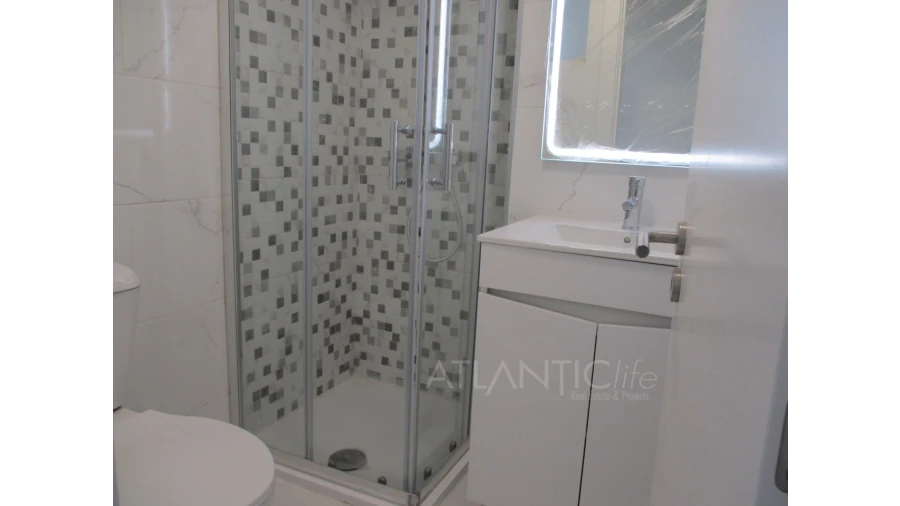 Moradia T9 para Venda em Ajuda Foto 10