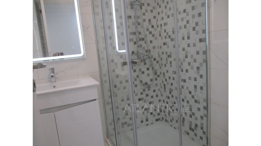 Moradia T9 para Venda em Ajuda Foto 13