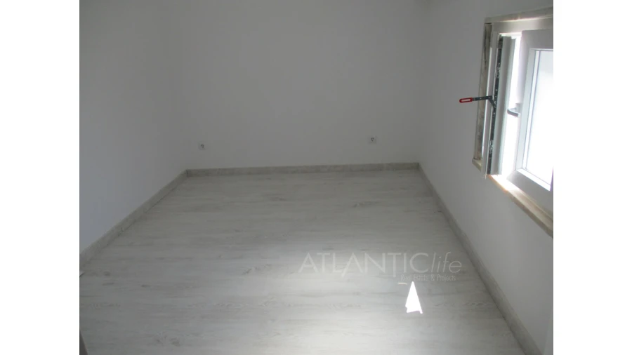 Moradia T9 para Venda em Ajuda Foto 18