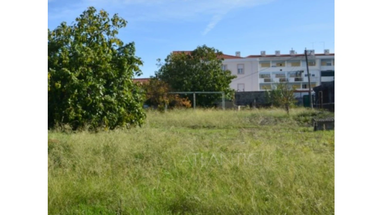 Terreno para Venda em Ajuda Foto 2