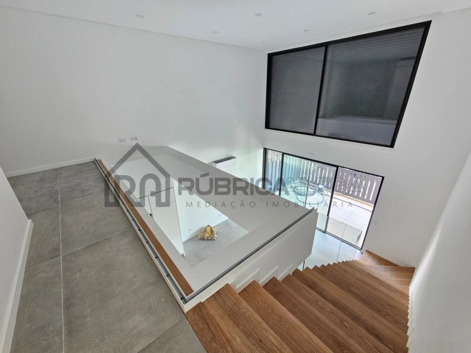 Apartamento T2 para Venda em Quarteira Foto 18