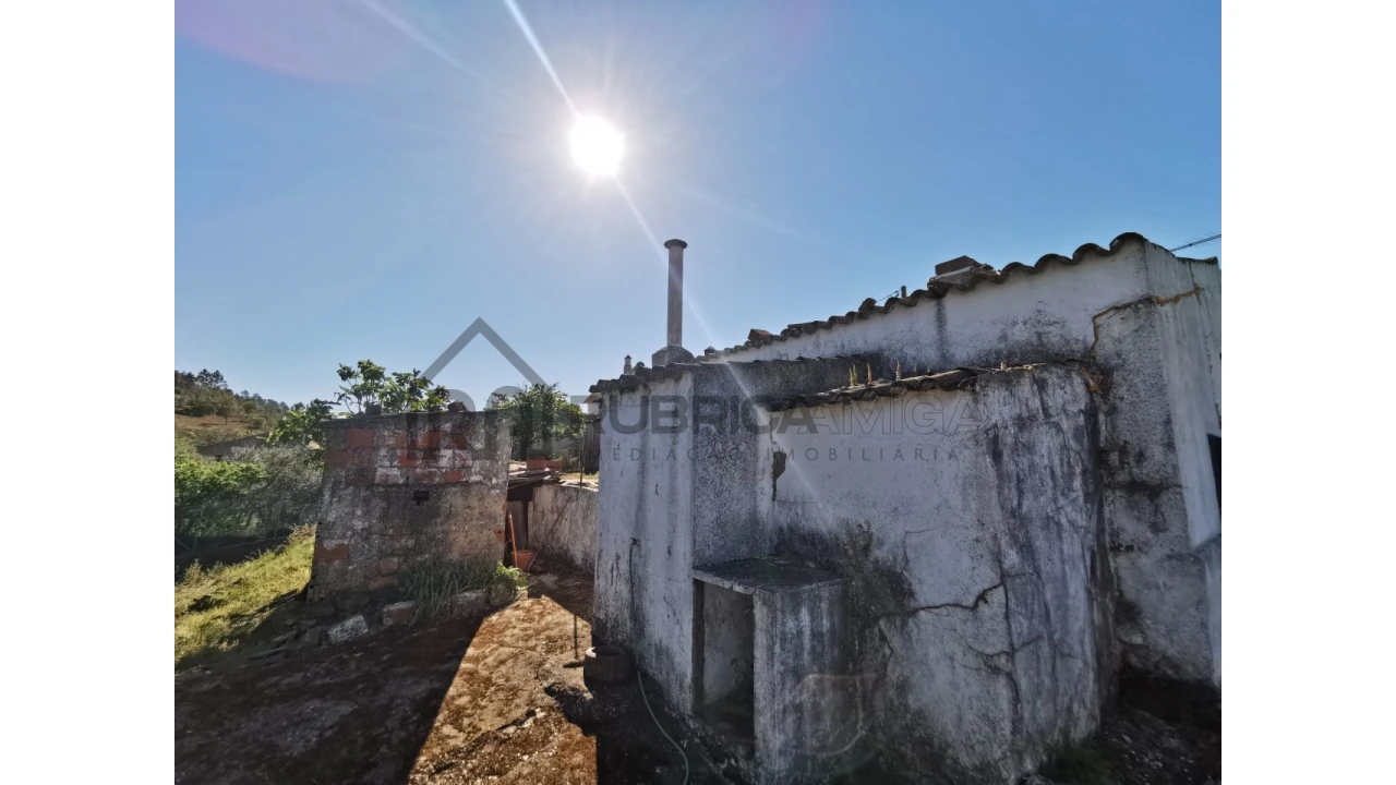 Quinta T3 para Venda em Salir Foto 9