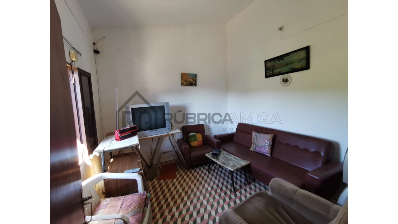 Quinta T3 para Venda em Salir Foto 11