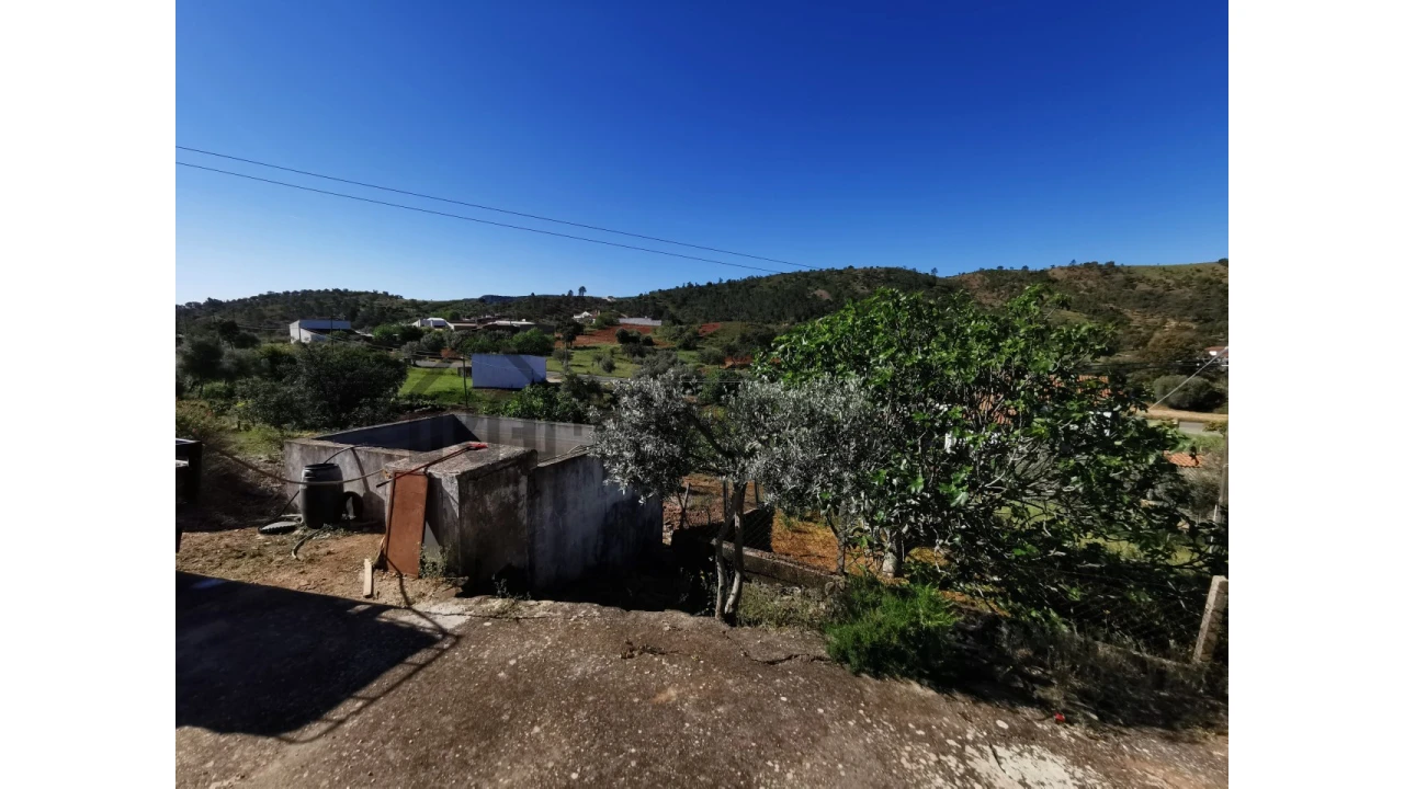 Quinta T3 para Venda em Salir Foto 18