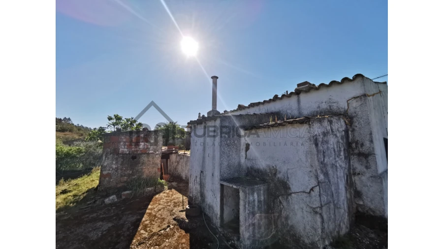 Quinta T3 para Venda em Salir Foto 9