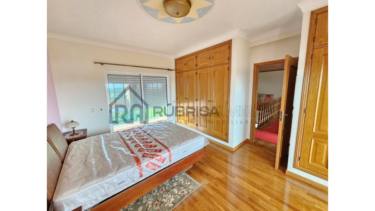 Moradia T3 para Venda em Santa Barbara de Nexe Foto 26