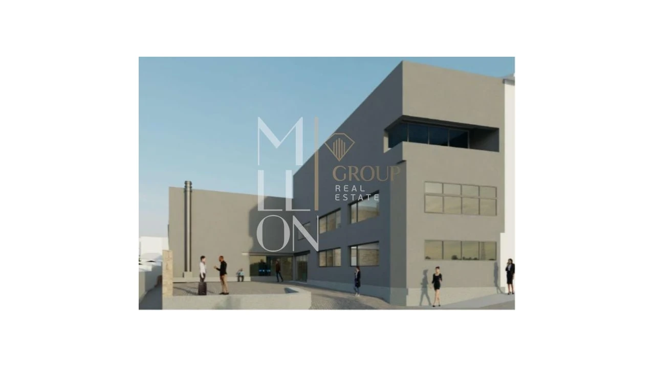 Armazém para Venda em Campanhã Foto 1