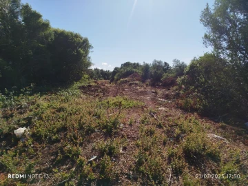 Terreno para Venda em Rio de Mouro