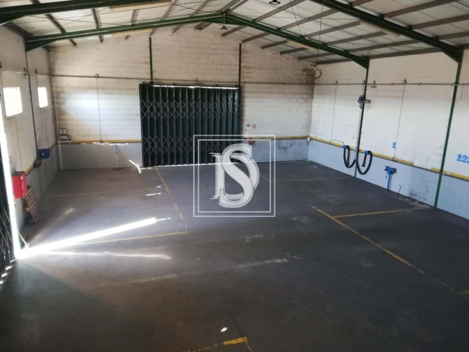 Armazém para Venda em Assentiz Foto 4