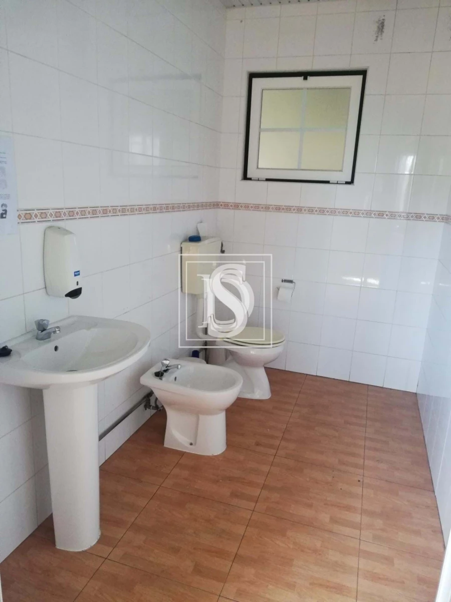 Armazém para Venda em Assentiz Foto 3