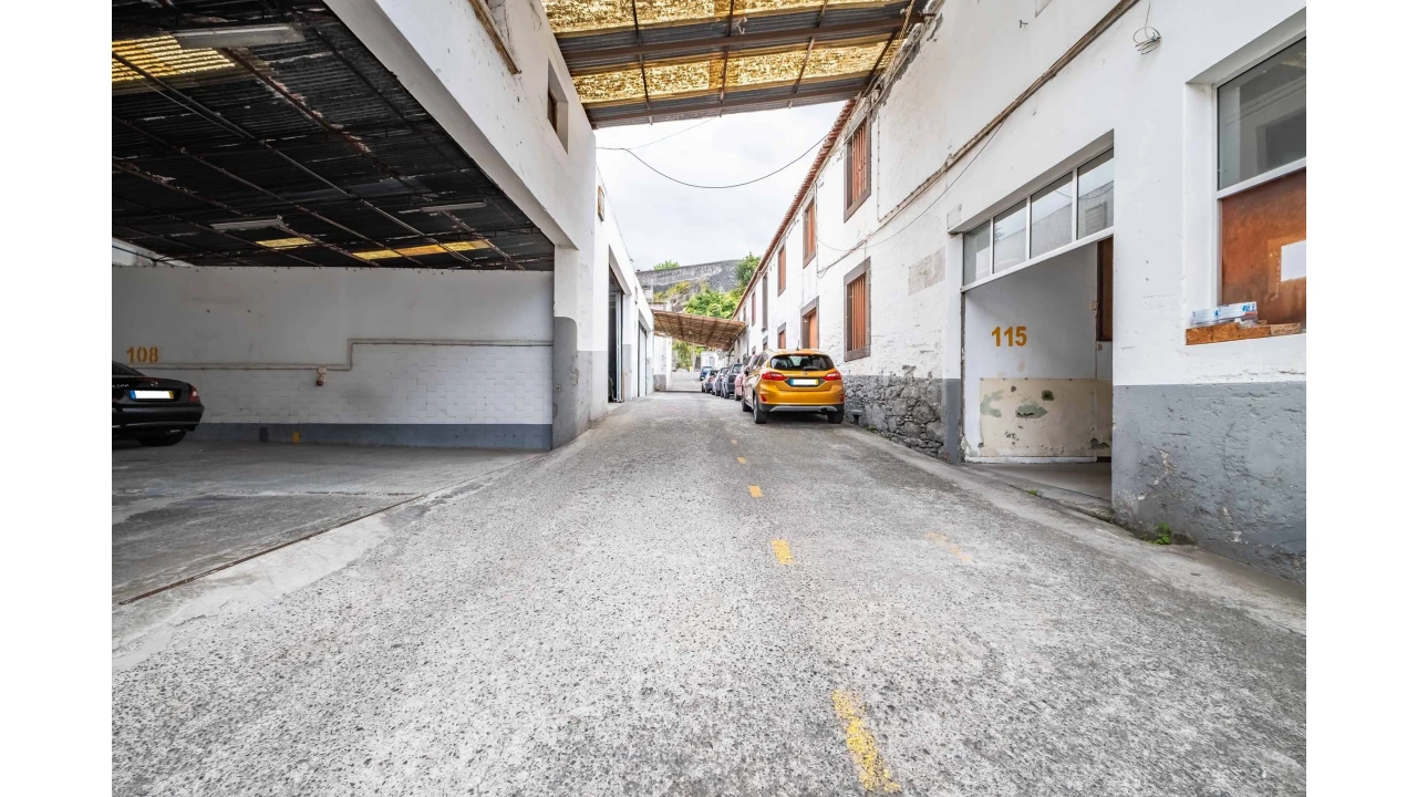 Terreno para Venda em Funchal (Se) Foto 10