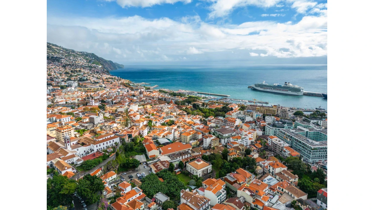 Terreno para Venda em Funchal (Se) Foto 6