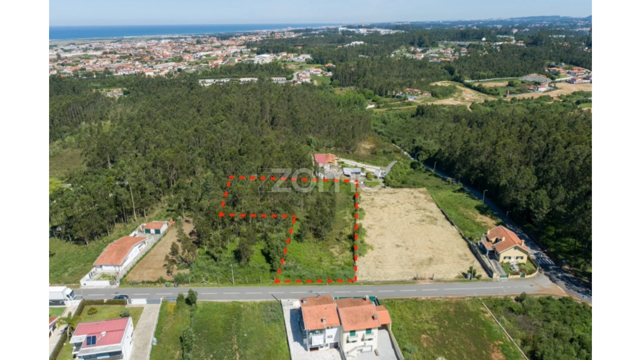 Terreno para Venda em Cortegaça Foto 1