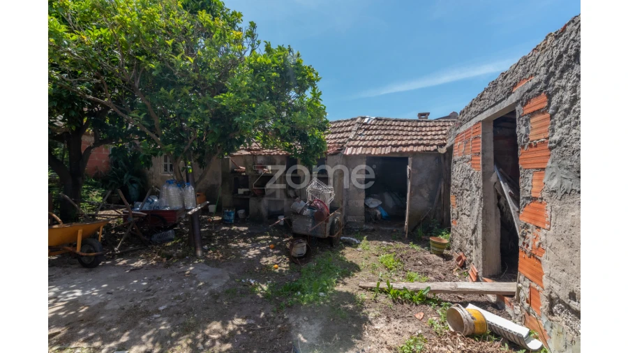 Moradia T2 para Venda em Lavos Foto 48