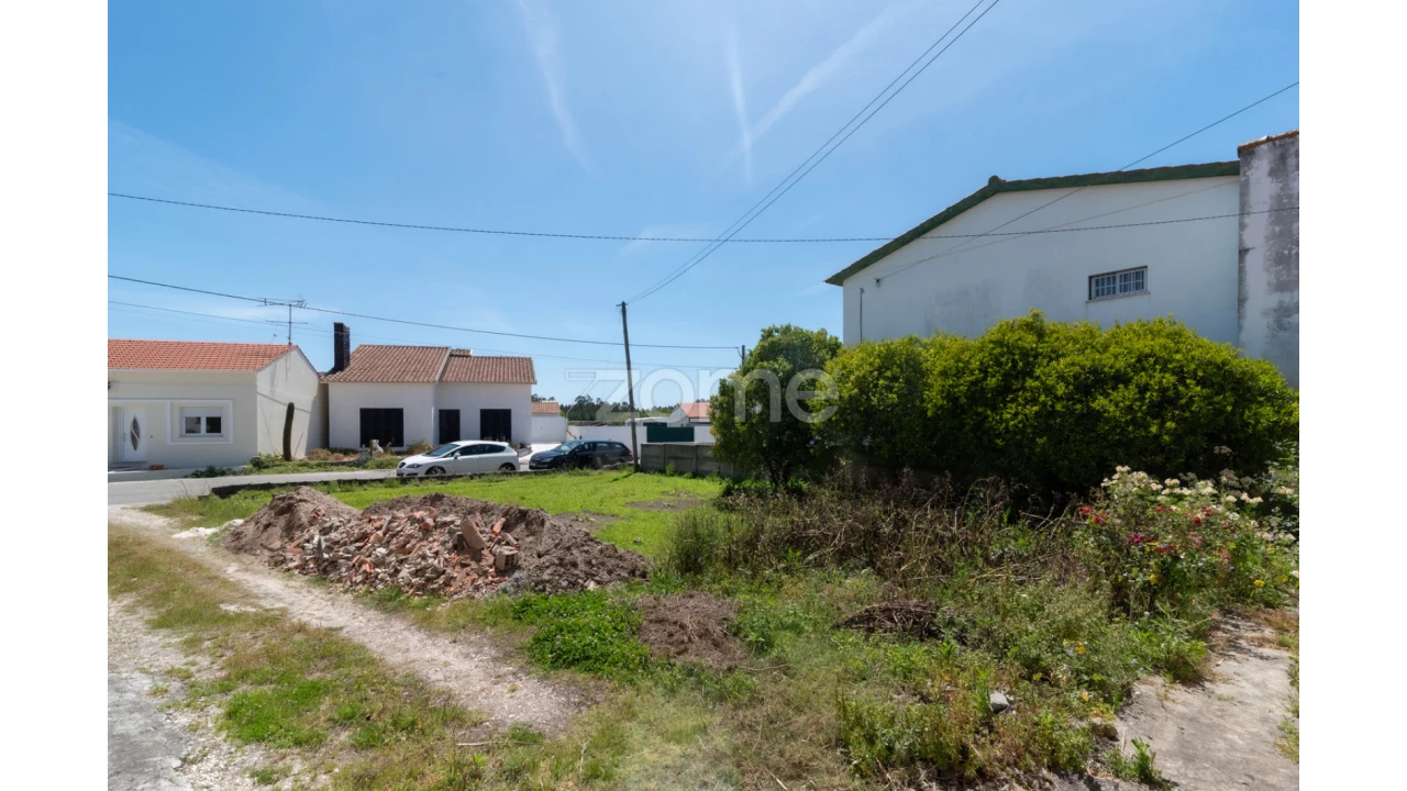 Moradia T2 para Venda em Lavos Foto 6