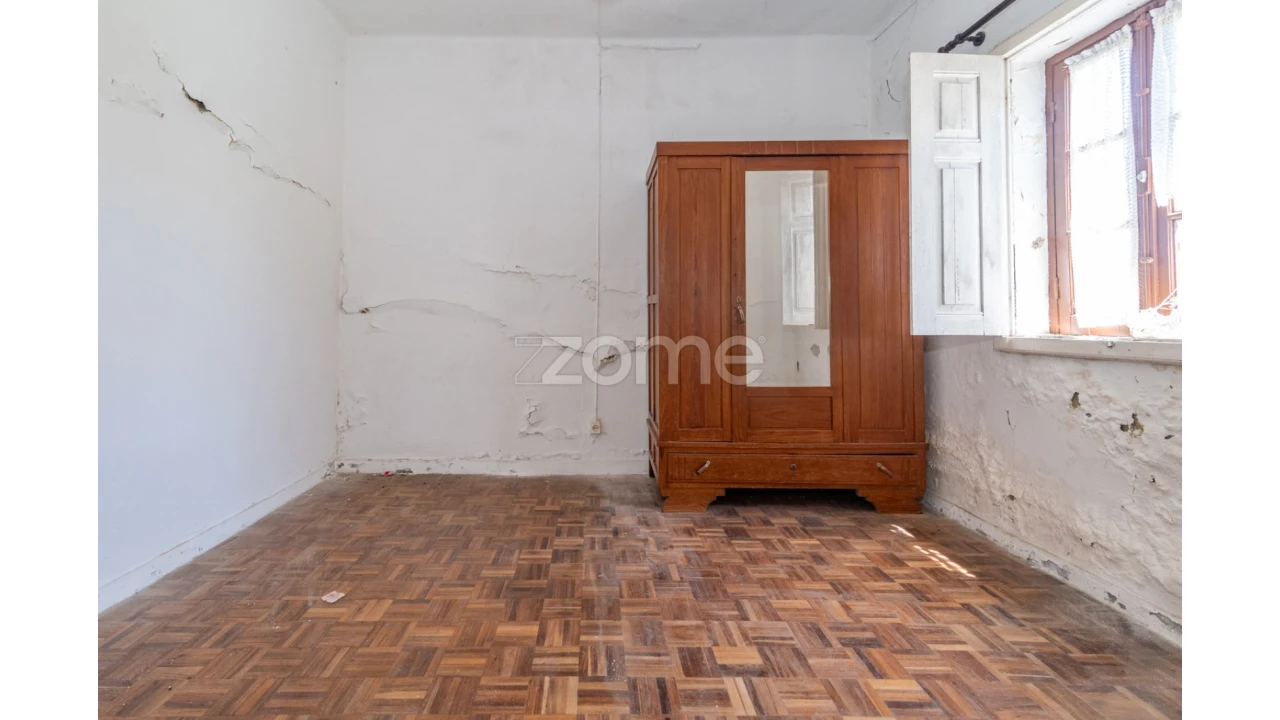 Moradia T2 para Venda em Lavos Foto 17