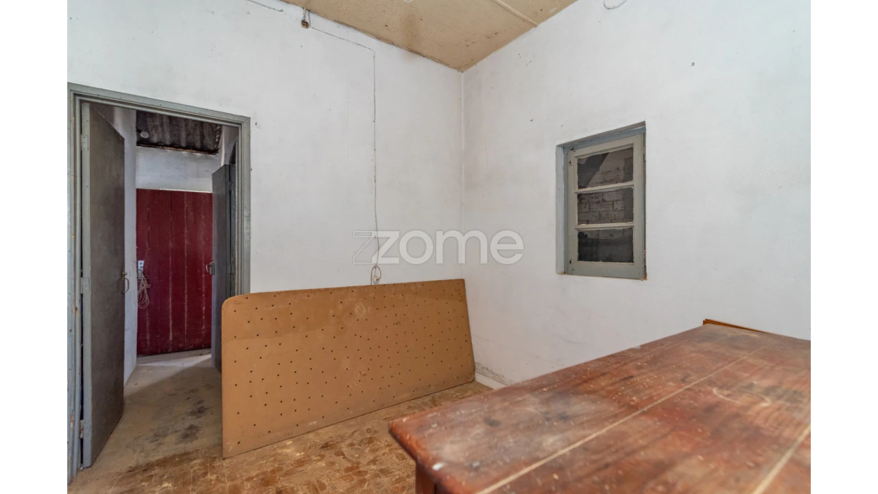 Moradia T2 para Venda em Lavos Foto 33