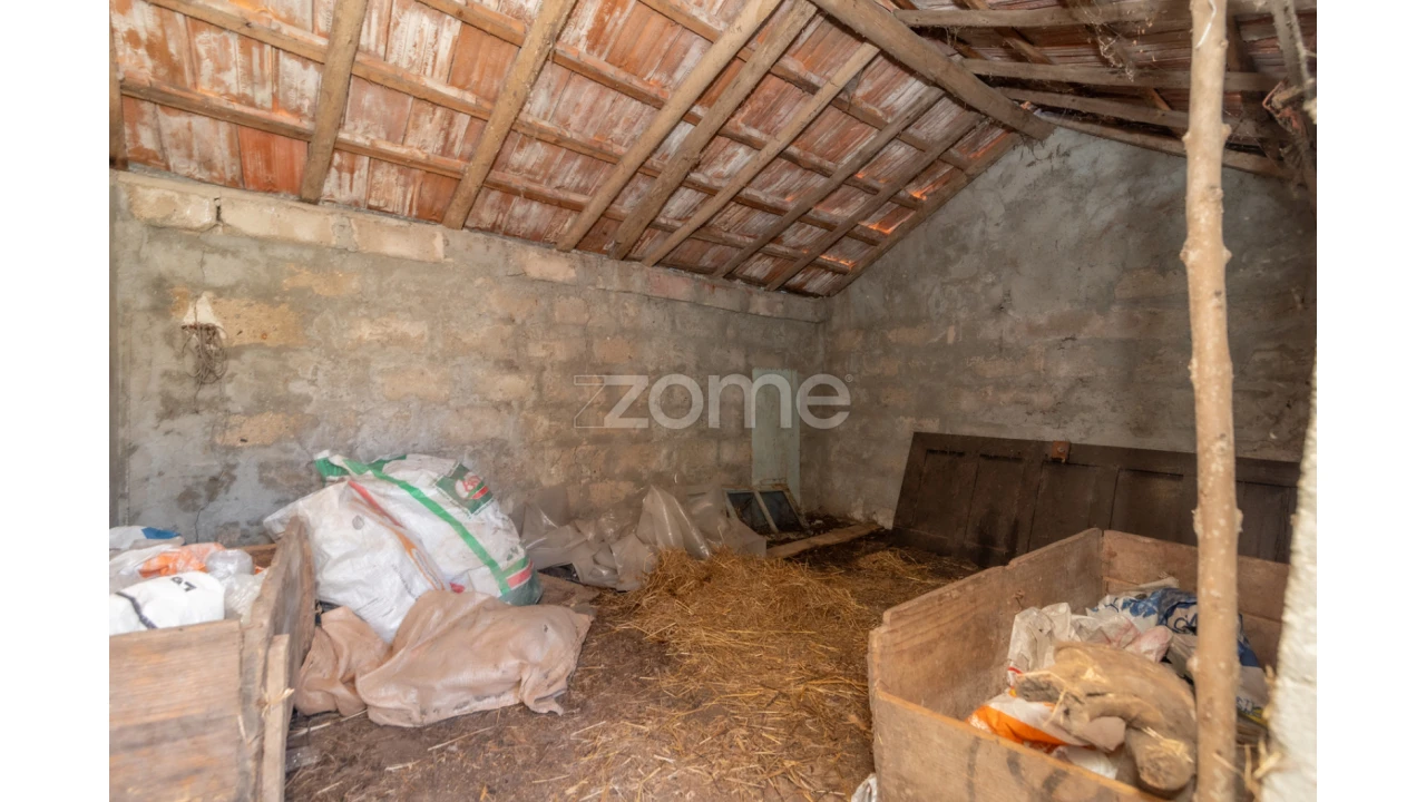 Moradia T2 para Venda em Lavos Foto 46