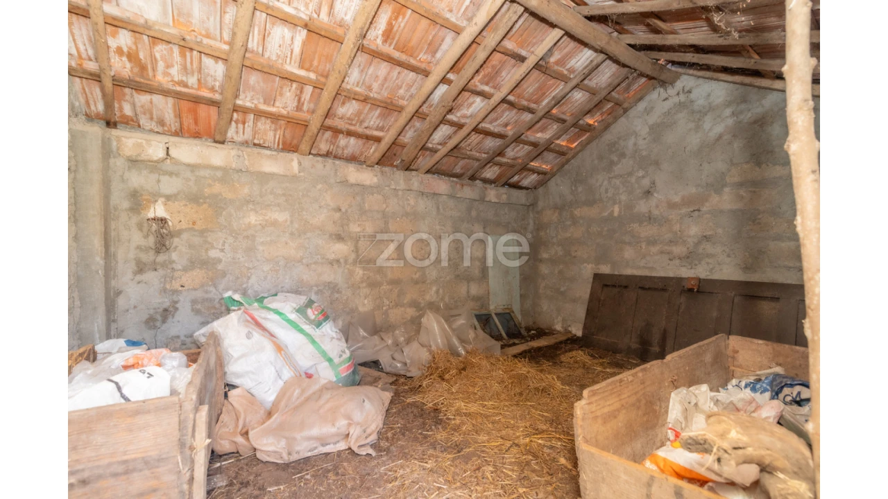 Moradia T2 para Venda em Lavos Foto 47