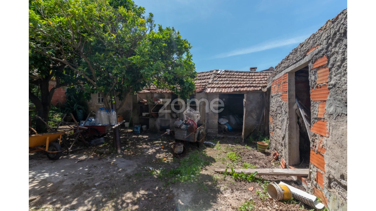 Moradia T2 para Venda em Lavos Foto 48