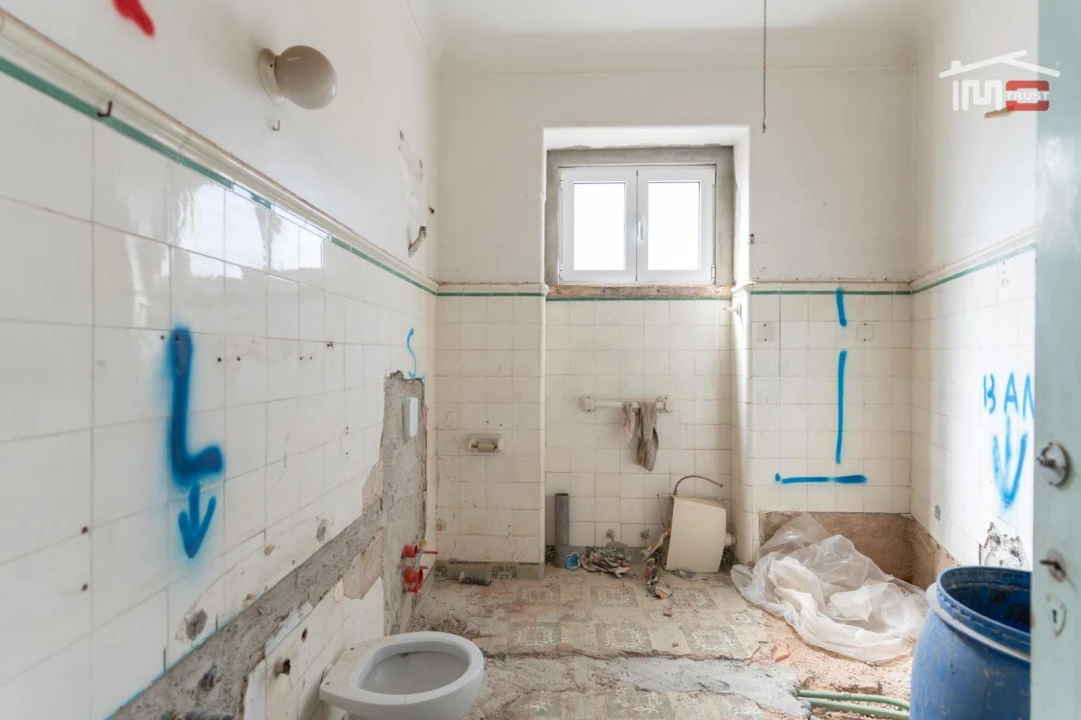 Moradia T4 para Venda em Mira de Aire Foto 7