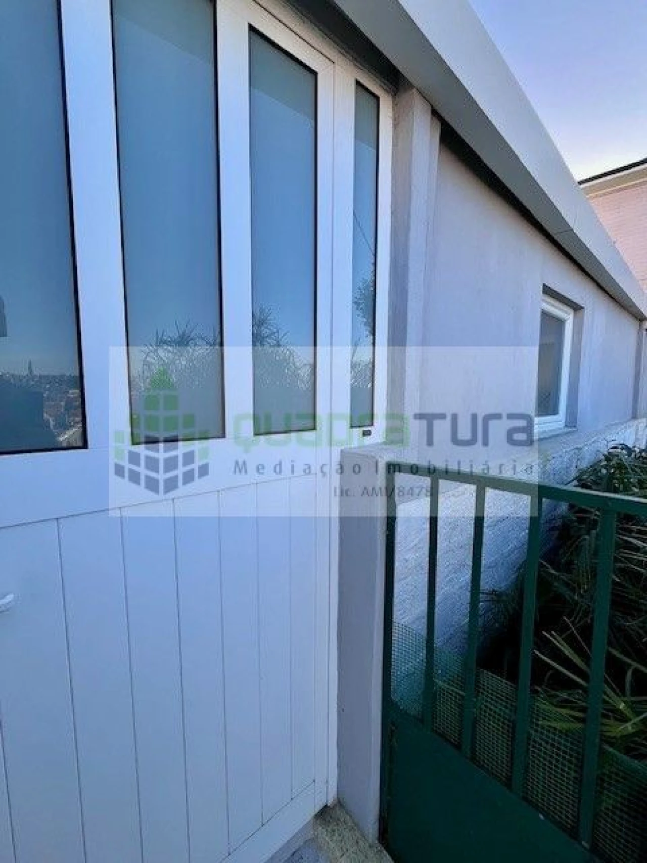 Moradia T2 para Venda em Arcozelo Foto 4