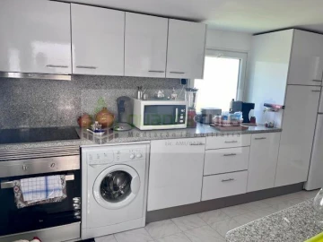 Moradia T2 para Venda em Arcozelo