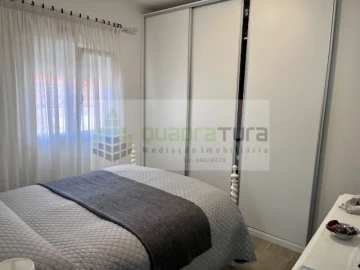 Moradia T2 para Venda em Arcozelo