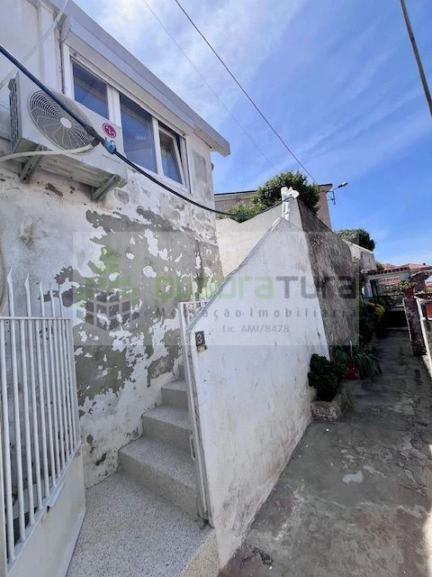 Moradia T2 para Venda em Arcozelo