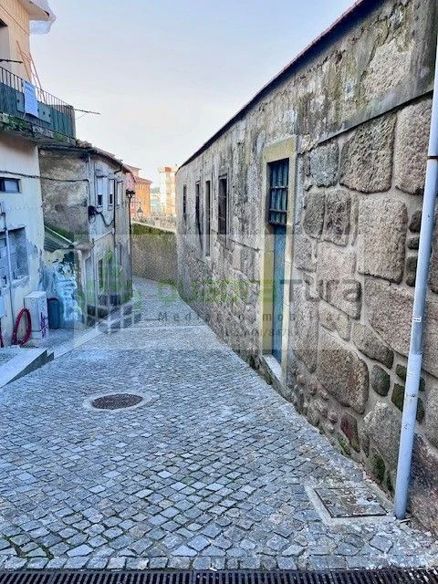 Moradia T2 para Venda em Arcozelo