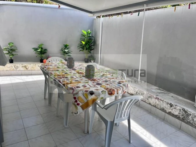 Moradia T2 para Venda em Arcozelo Foto 5