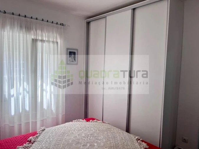 Moradia T2 para Venda em Arcozelo Foto 19