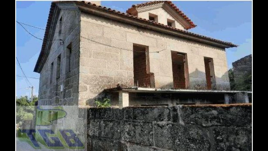 Moradia T3 para Venda em Beijos