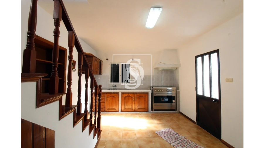 Moradia T2 para Venda em Povoação Foto 9