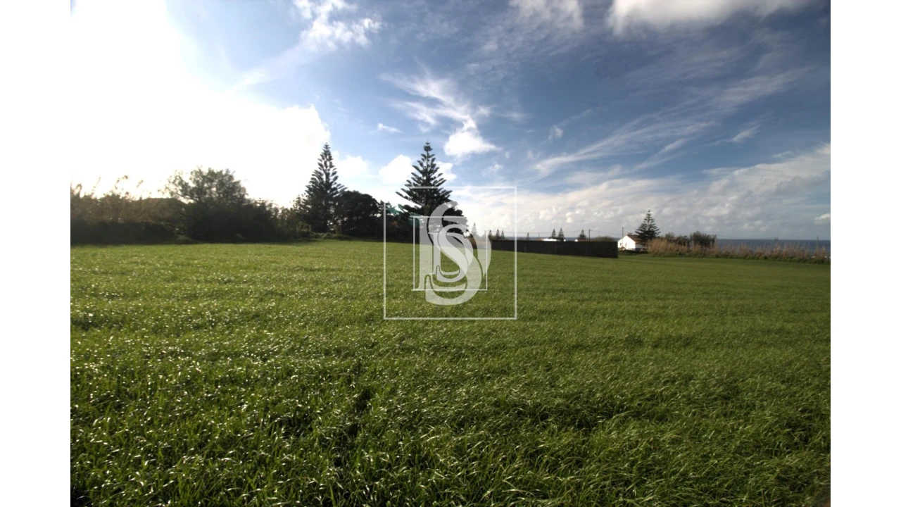 Terreno para Venda em Mosteiros Foto 4