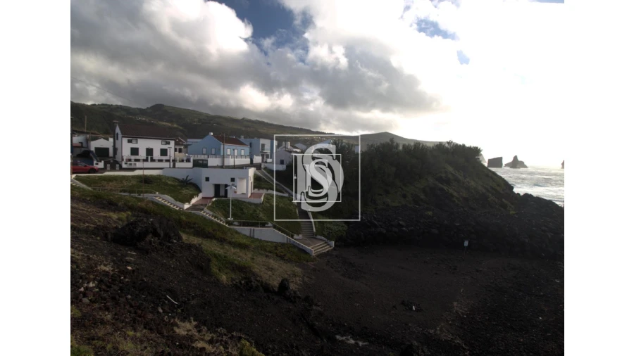 Terreno para Venda em Mosteiros Foto 8