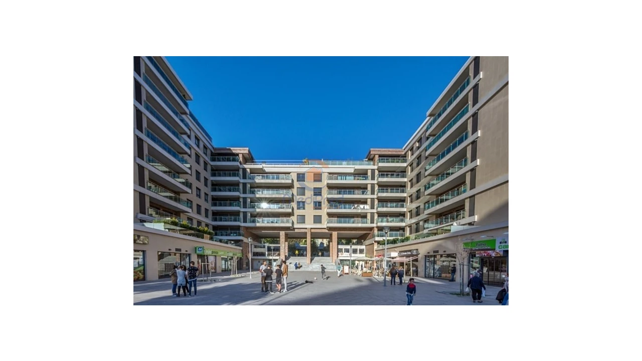 Loja para Arrendamento em Odivelas Foto 1