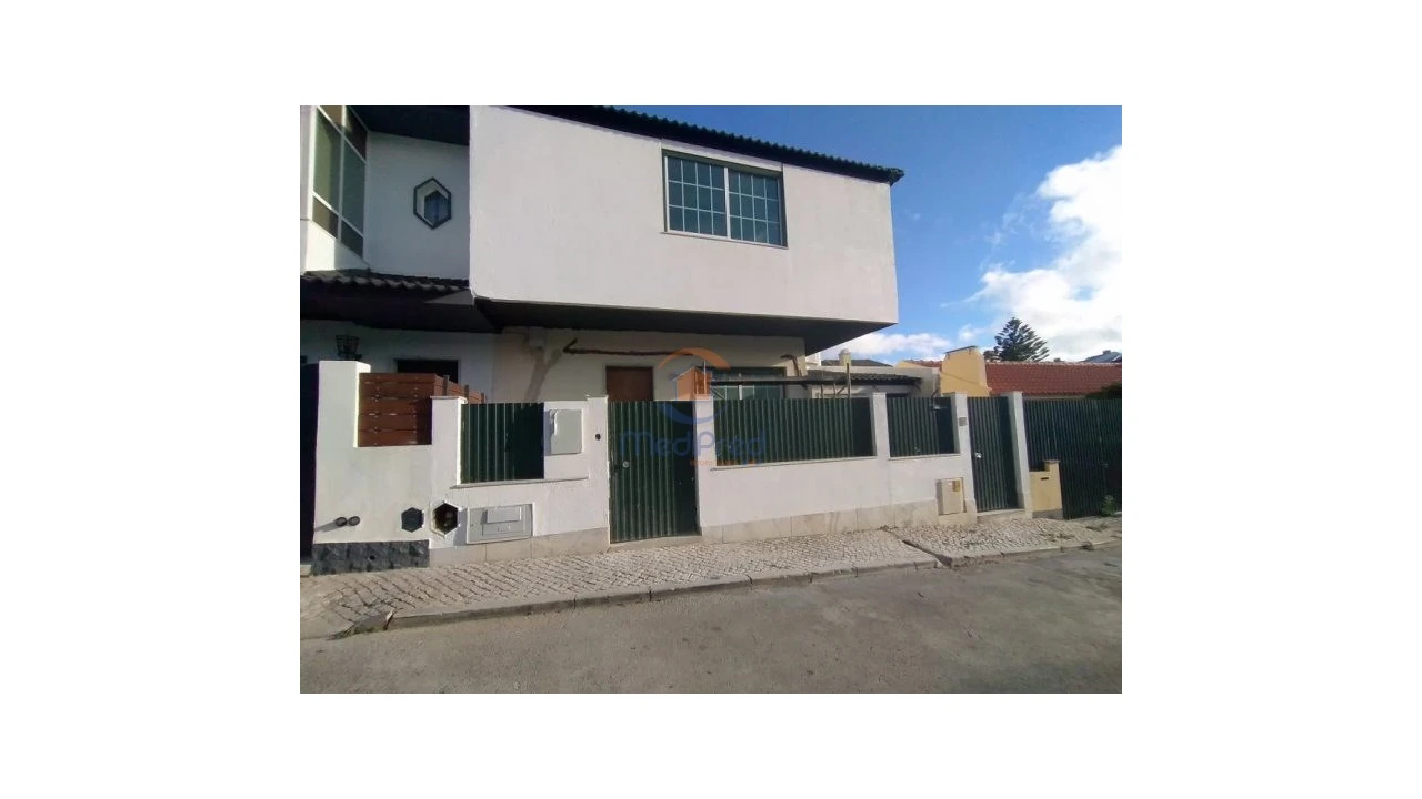 Moradia T3 para Venda em Carcavelos e Parede Foto 1