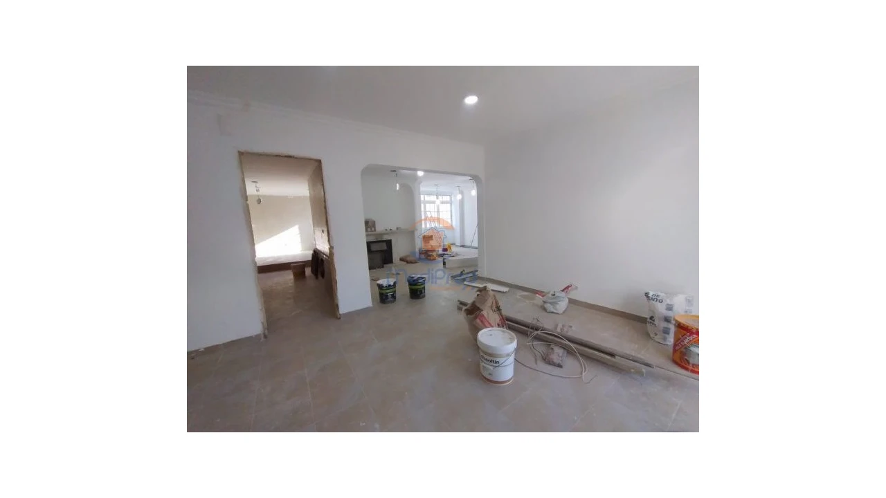 Moradia T3 para Venda em Carcavelos e Parede Foto 2