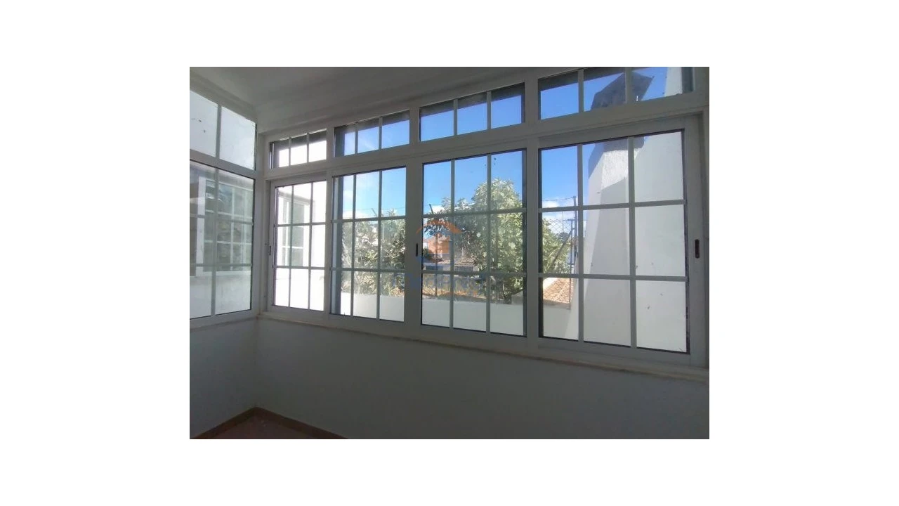 Moradia T3 para Venda em Carcavelos e Parede Foto 6