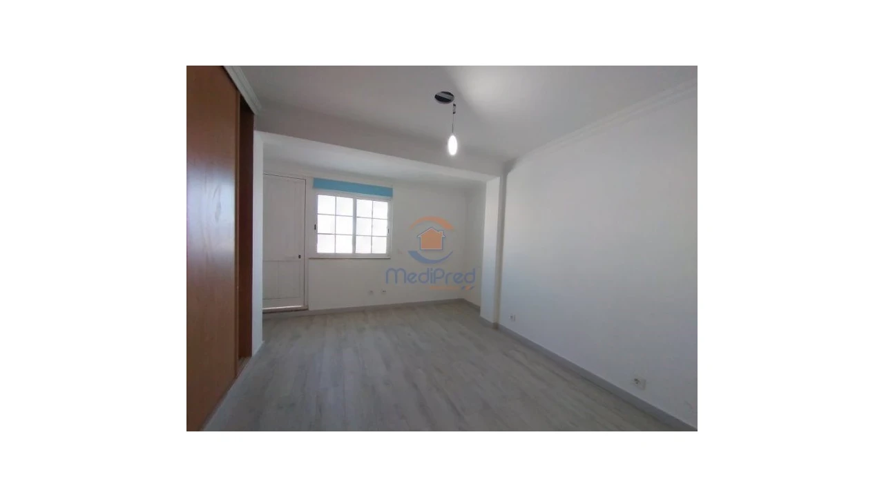 Moradia T3 para Venda em Carcavelos e Parede Foto 17