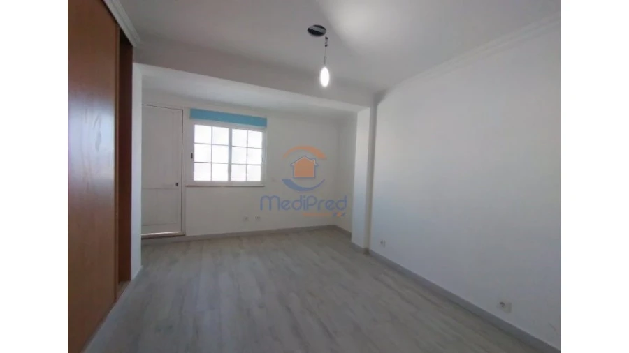 Moradia T3 para Venda em Carcavelos e Parede Foto 17
