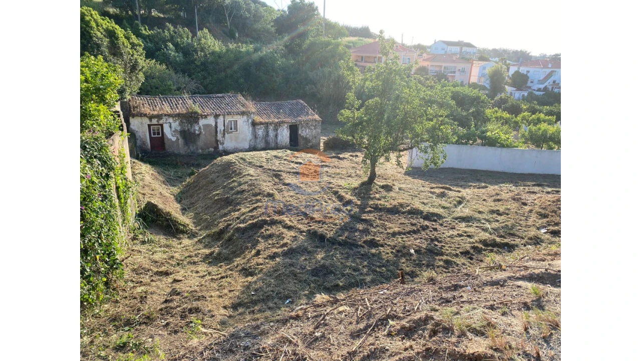 Moradia T3 para Venda em Turcifal Foto 2