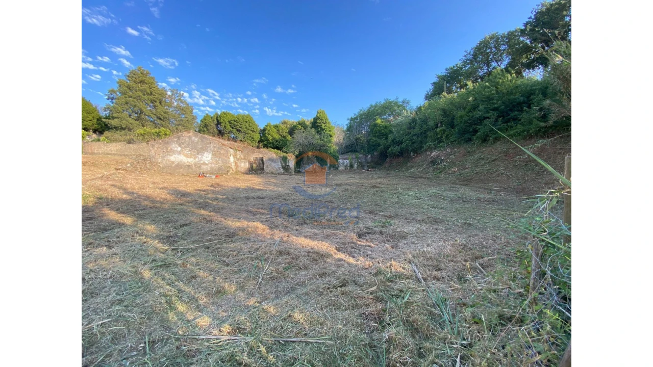 Moradia T3 para Venda em Turcifal Foto 11