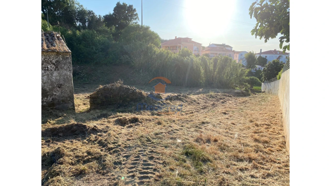 Moradia T3 para Venda em Turcifal Foto 8