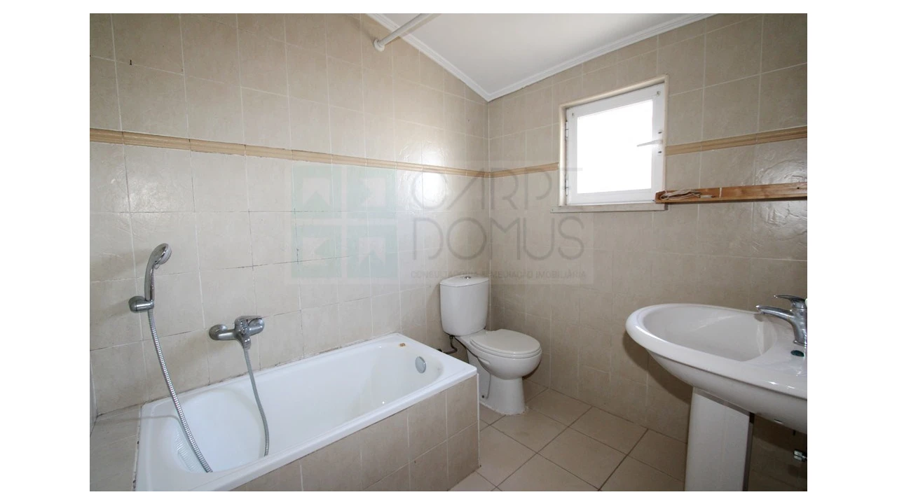 Moradia T6 para Venda em Carcavelos e Parede Foto 45