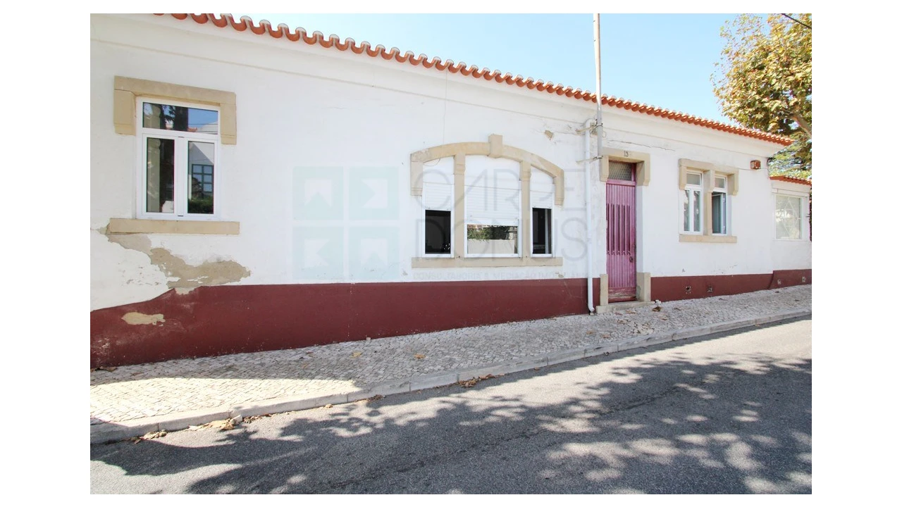 Moradia T6 para Venda em Carcavelos e Parede Foto 9