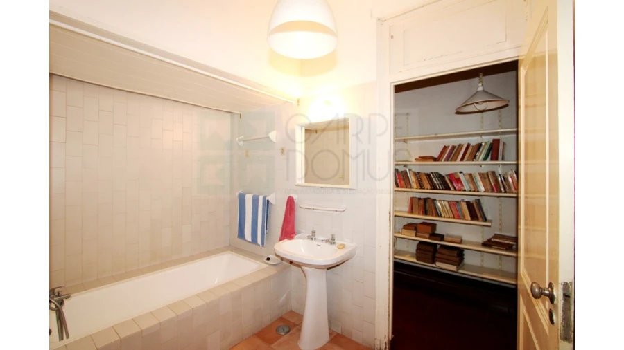 Moradia T6 para Venda em Carcavelos e Parede Foto 20