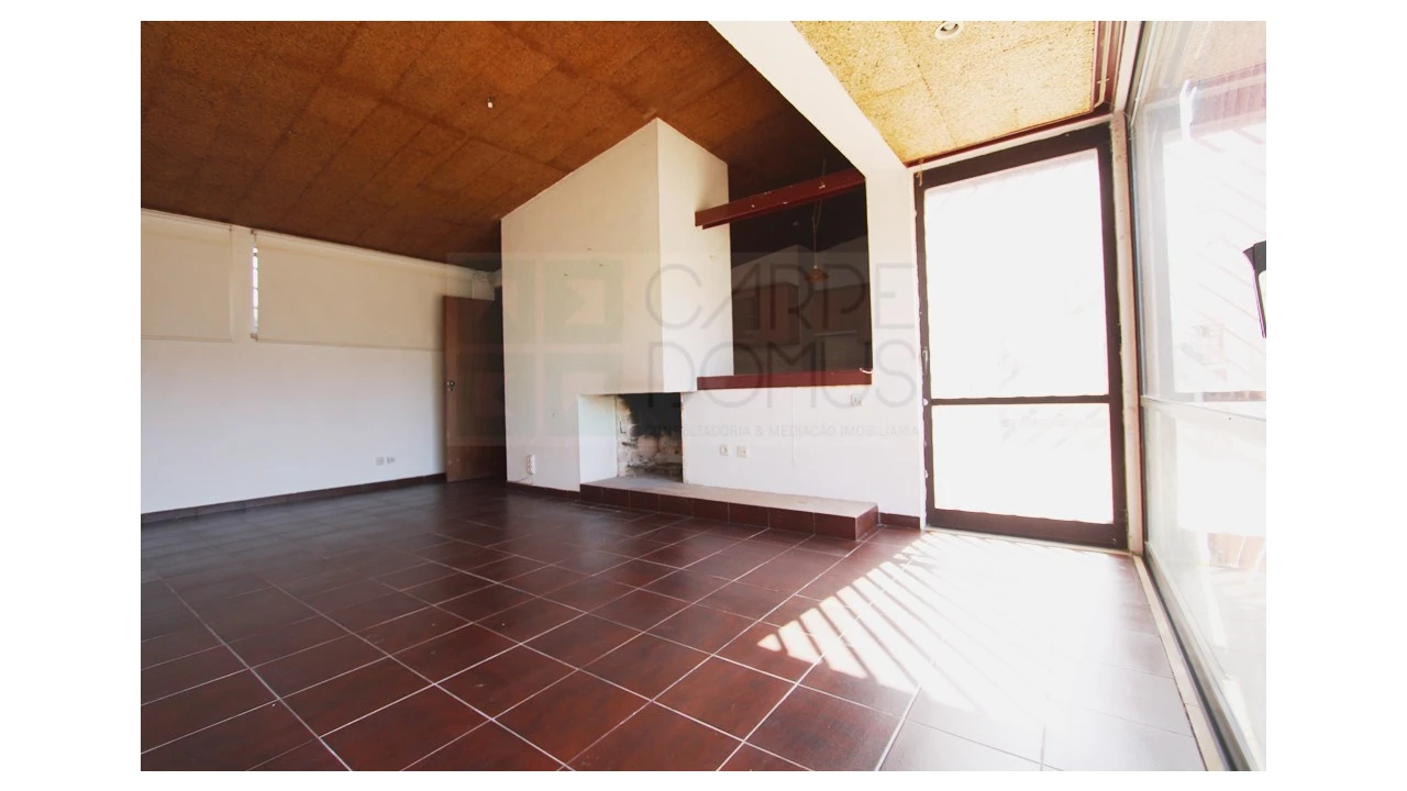 Moradia T6 para Venda em Carcavelos e Parede Foto 49